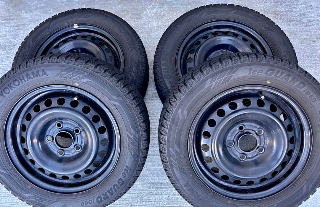YOKOHAMAスタッドレス(185/65R15)&ホンダフリード純正ホイール