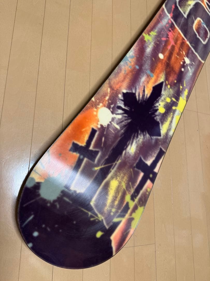 高反発◎ グラトリ！ デザイン◎ RICE28 RT9 152cm スノーボ板