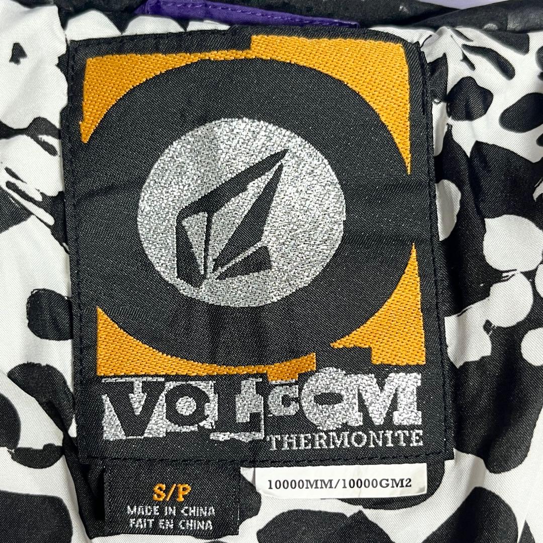 美品✨VOLCOM スノボウェア THERMONITE ダウンジャケット