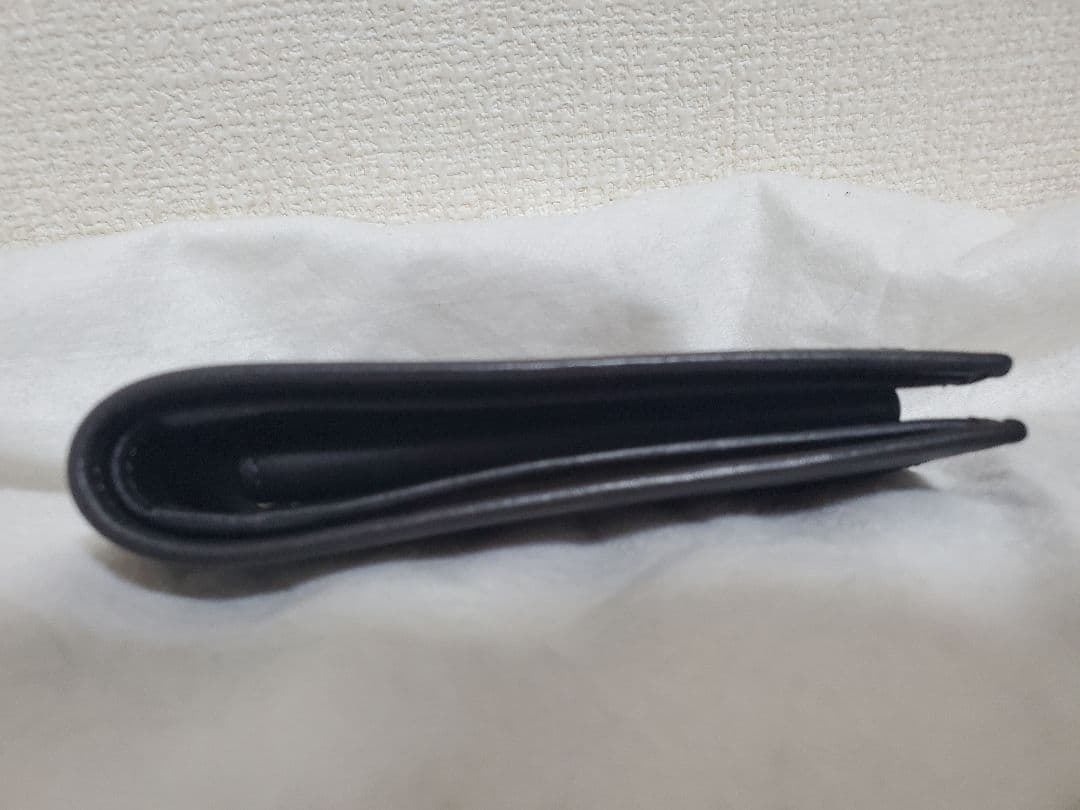 【美品】FENDI 二つ折り財布 ブラウン/ブラック 箱 保存袋付き