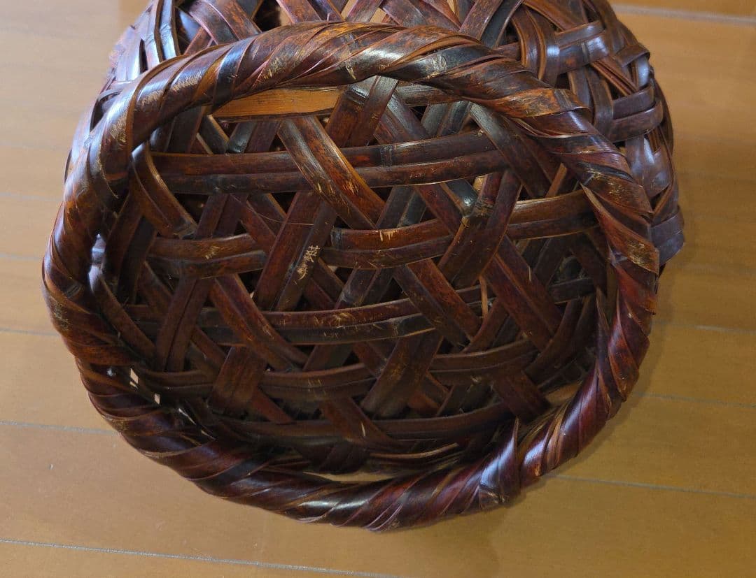 ■ 高さ80cm 大 竹製かご 花器 竹筒付き 民芸 竹花籠 竹手付花籠