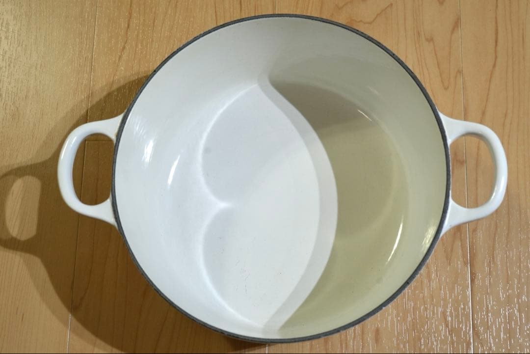 LE CREUSET 両手鍋 22 ホワイト