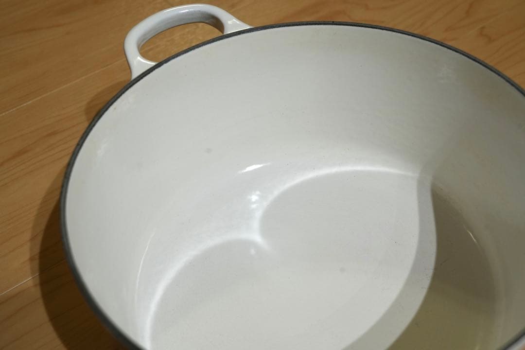 LE CREUSET 両手鍋 22 ホワイト