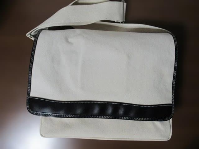 【昭和レトロ】肩掛け学生カバン（帆布製のショルダーバッグ）