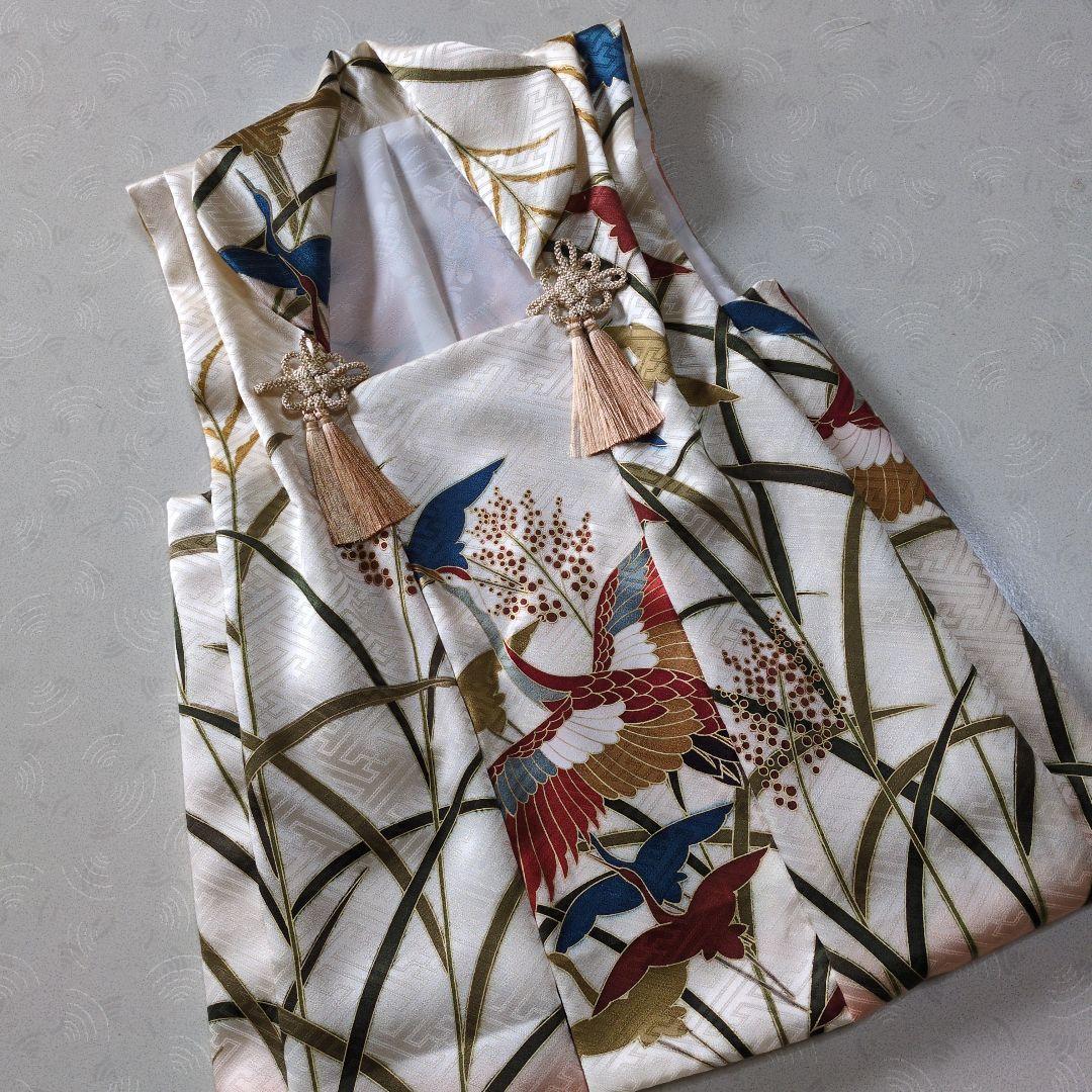 七五三３歳男の子の個性的な正絹鶴柄手縫いの被布(中綿無し）