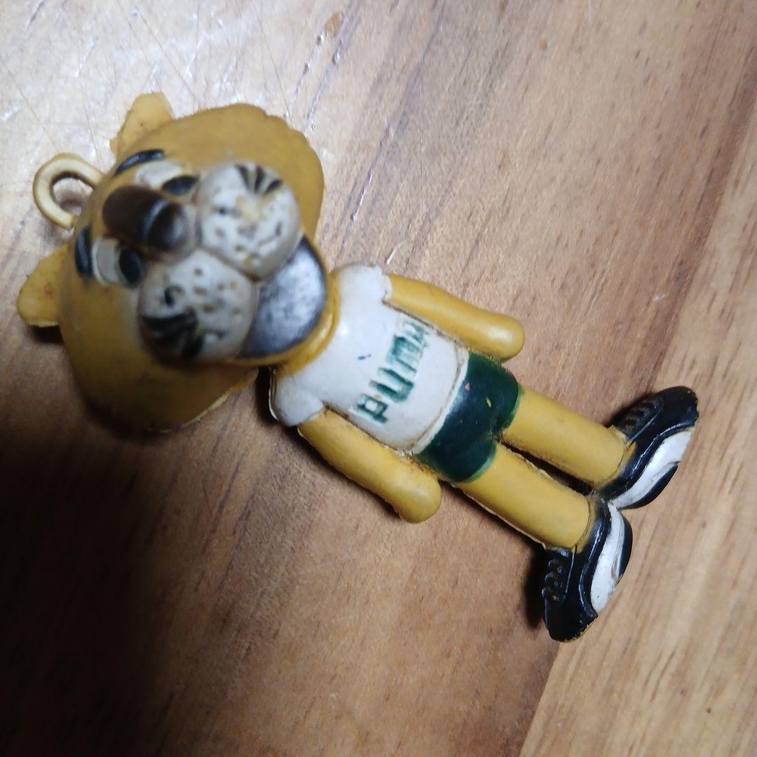 レトロ　プーマくん