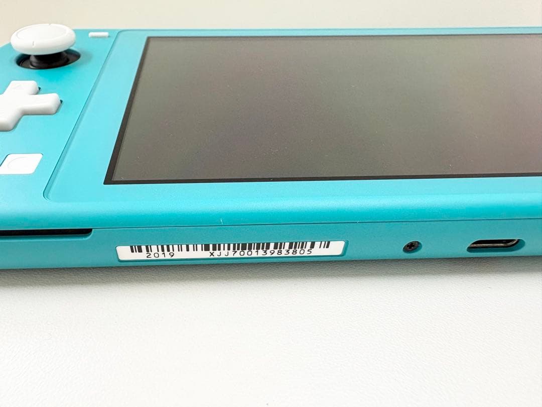 Nintendo Switch lite ターコイズ　SDカード64GB付き