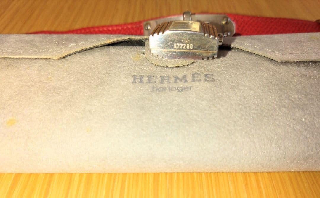 【週末限定値下】エルメス HERMES ケリーウォッチレディース腕時計 シルバー