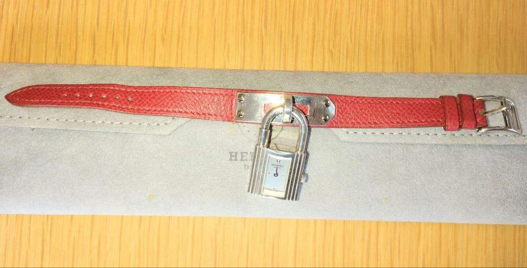 【週末限定値下】エルメス HERMES ケリーウォッチレディース腕時計 シルバー