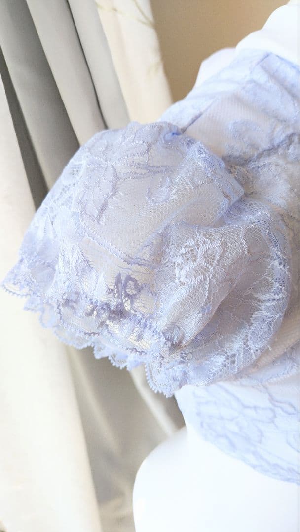 Ｓ～Ｍ／シンデレラのドレス風、アイスブルーのチョーカーリボン娘役レオタード白