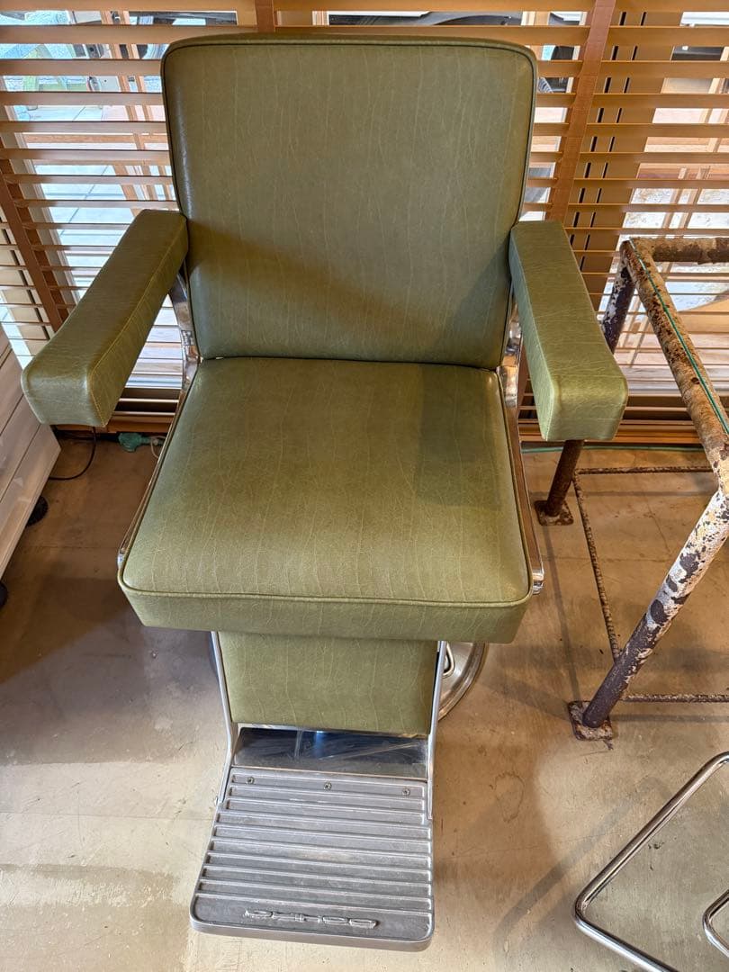 【美品】セットイス　美容室　椅子　オオヒロ　スタイリングチェア　　サロン
