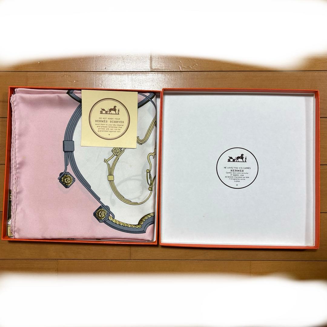 HERMES エルメス　スカーフ　箱付き　ピンク　馬車