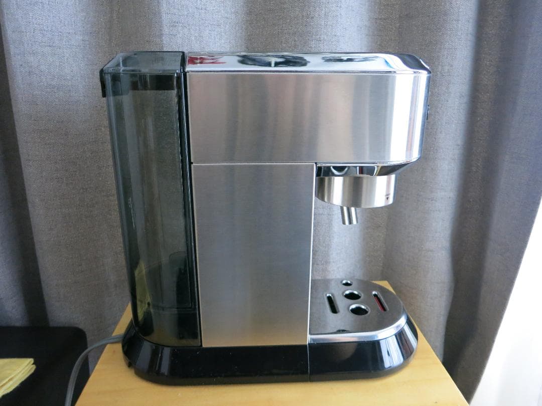 DeLonghi EC680M DEDICA エスプレッソ・カプチーノメーカー
