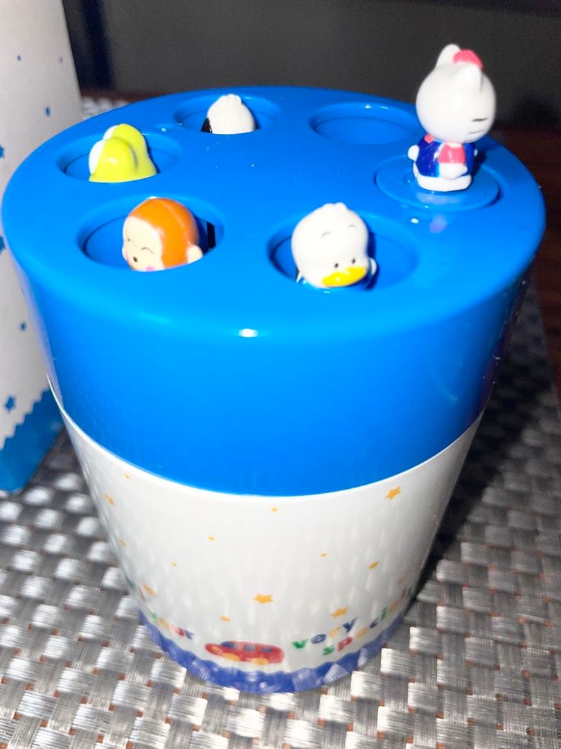ほぼ未使用！超美品！超レア！プッシュロックポット　サンリオ　キティ