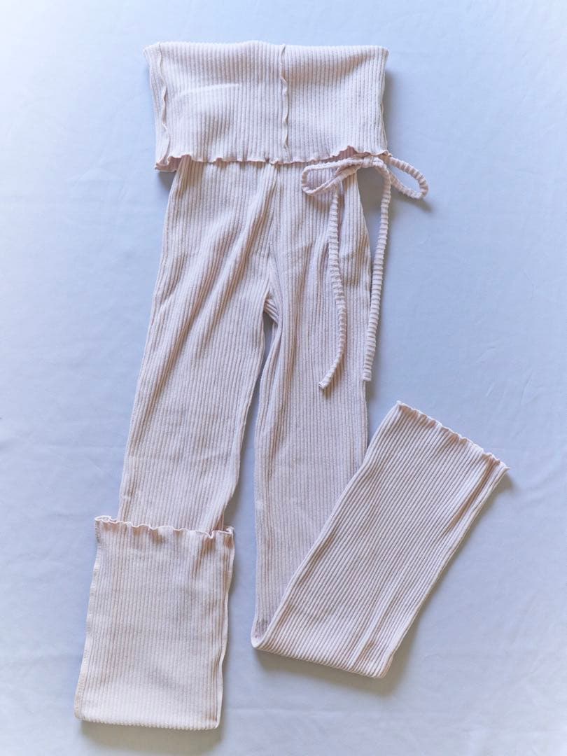【極美品】LEVDANCE アンクルニットパンツ ピンクベージュ S