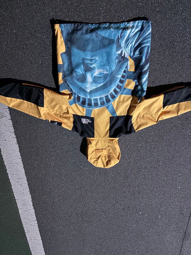 早い者勝ち！Supreme The North Face 自由の女神Jacket
