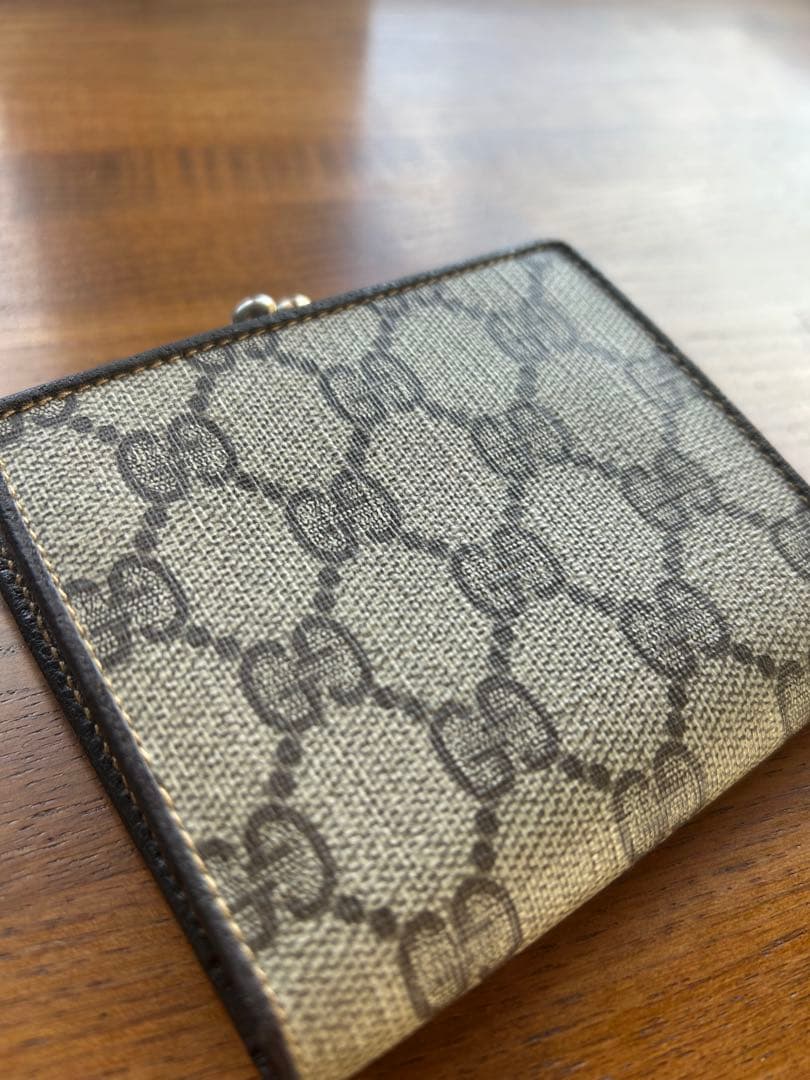 【美品】GUCCI Shelley Line 二つ折り財布