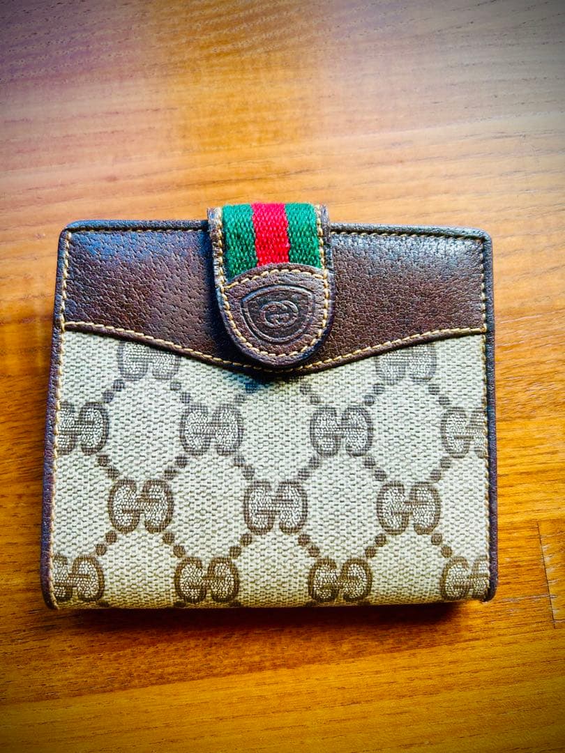 【美品】GUCCI Shelley Line 二つ折り財布