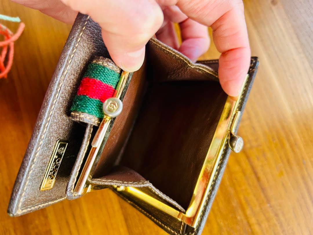 【美品】GUCCI Shelley Line 二つ折り財布