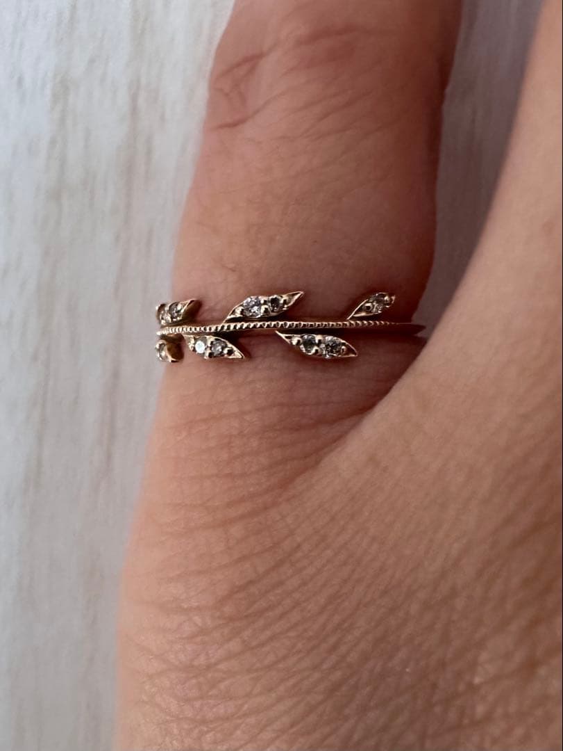 専用ページ‼️ agete アガット　K10 5号　廃盤　月桂樹　ローレルリーフ