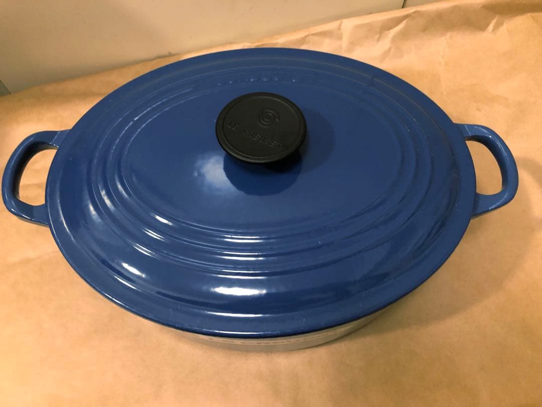 未使用　ル・クルーゼ　ココットオーバル　27cm 両手なべ