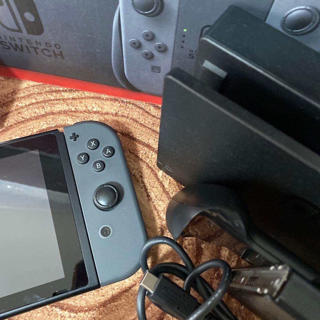 Nintendo Switch ニンテンドースイッチ本体　グレー ②