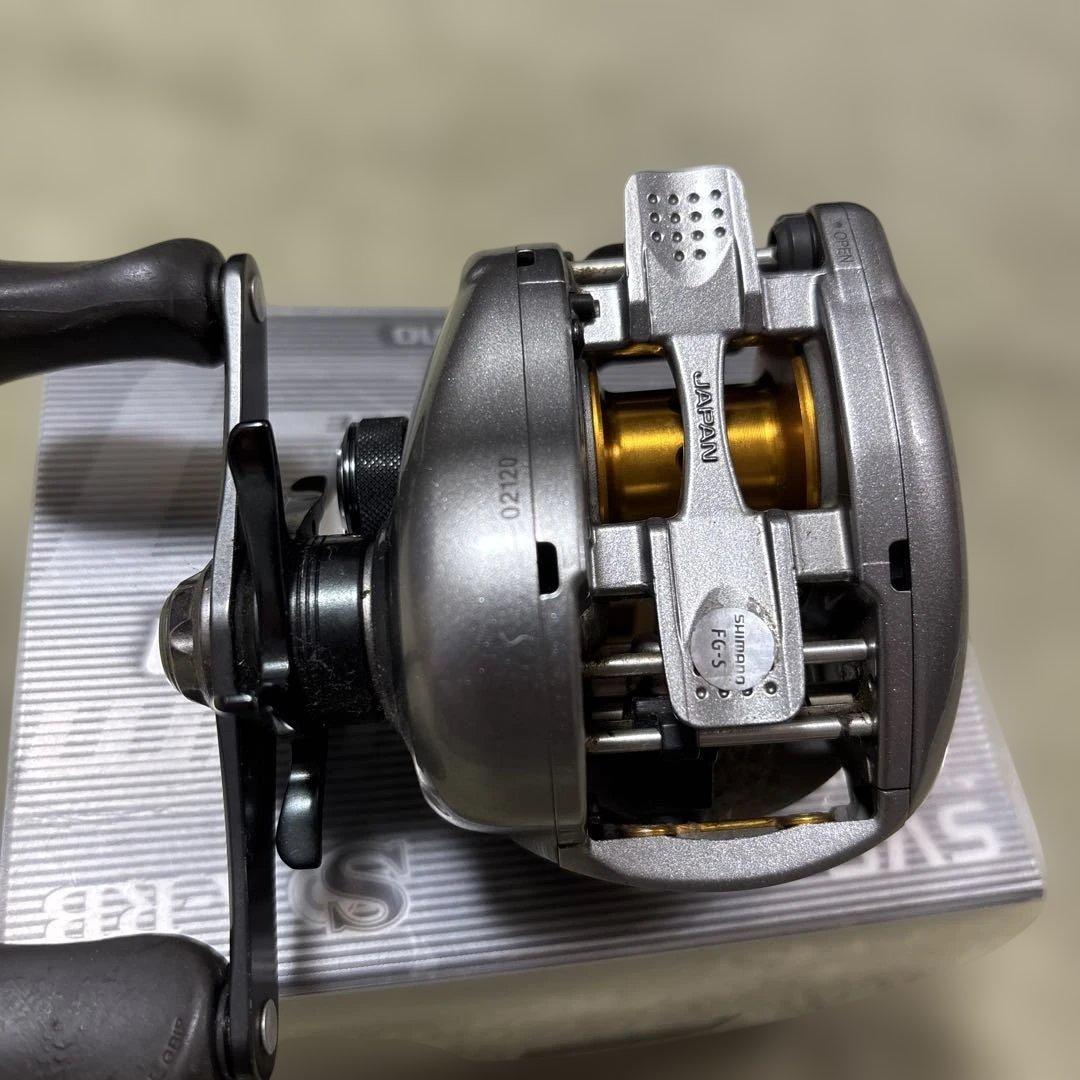 シマノnium Mg7 左ハンドル ベイトリール