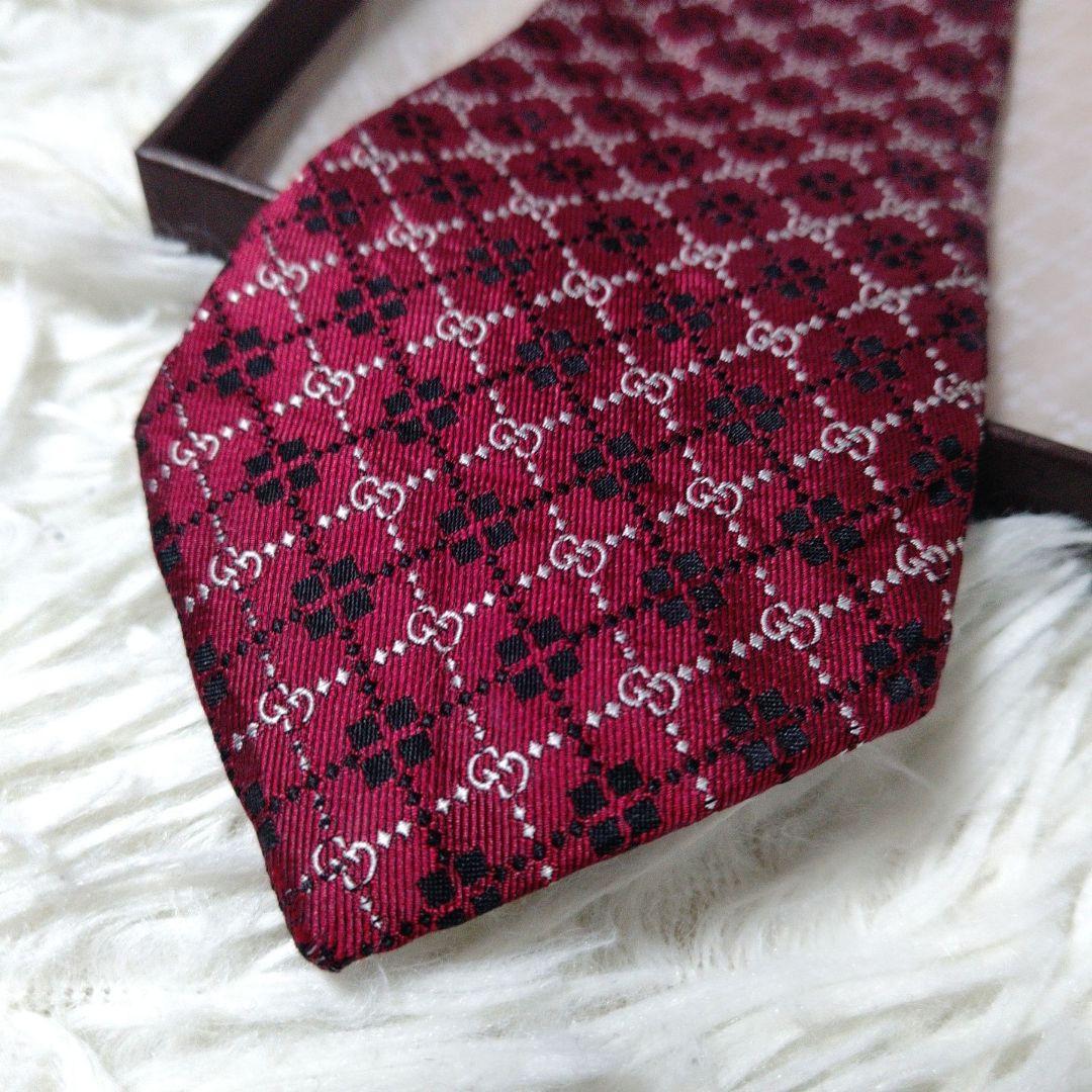 美品 現行タグ 細身 ✨️ GUCCI ネクタイ GG柄✕チェック 赤 7cm