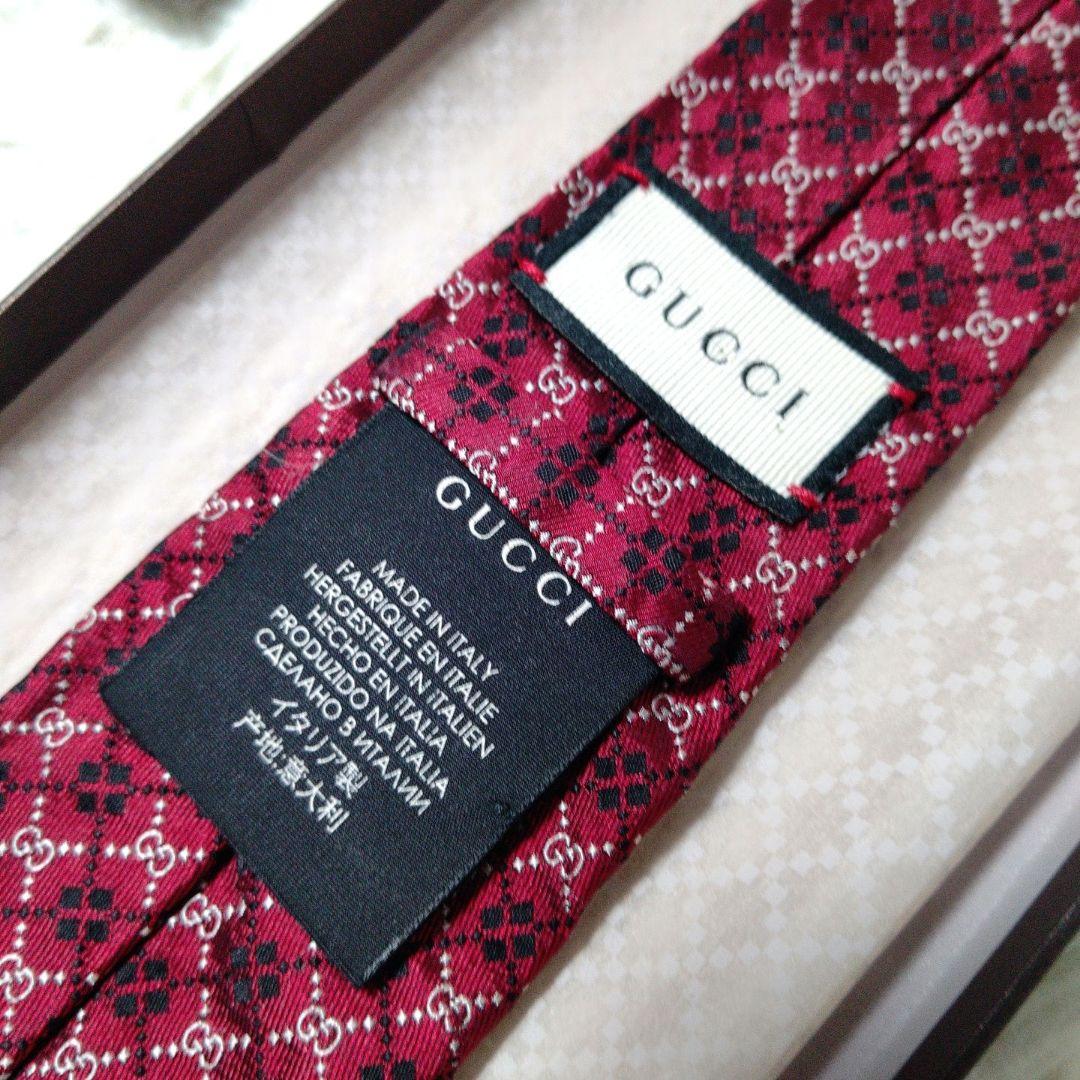 美品 現行タグ 細身 ✨️ GUCCI ネクタイ GG柄✕チェック 赤 7cm
