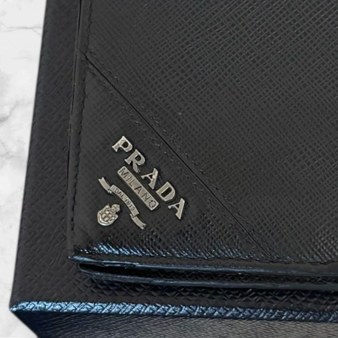 美品✨PRADA プラダ 長財布 二つ折り財布 サフィアーノ ブラック 黒