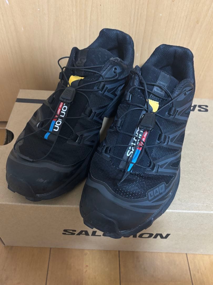 SALOMON ブラック スニーカー　24.5