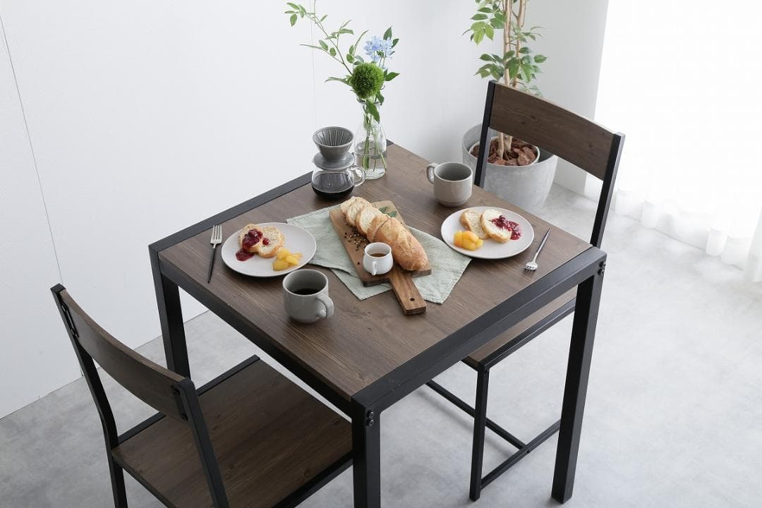 【新品・送料無料】【3点セット】 Cary 幅70cmテーブル+チェア2脚