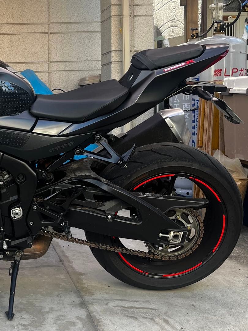 GSX-R1000R SPEEDRA カーボン ブラック リアフェンダー