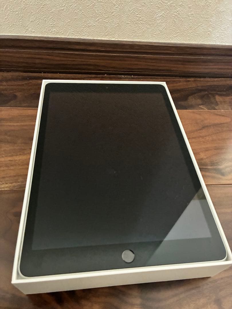 iPad (第9世代) 64GB Wi-Fiモデル