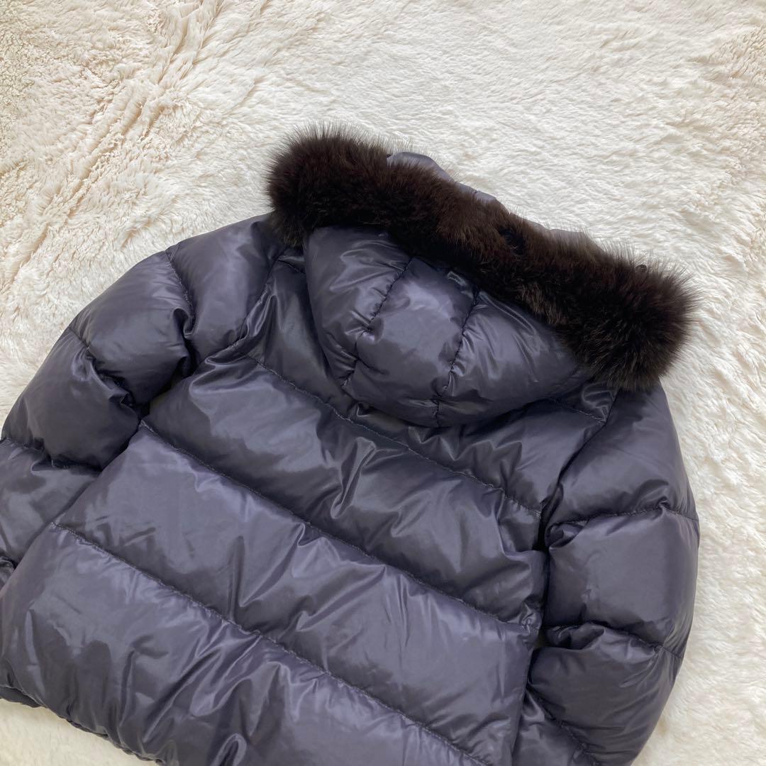 【極美品】デュベティカ 2way ダウンジャケット ファー 40 深紫