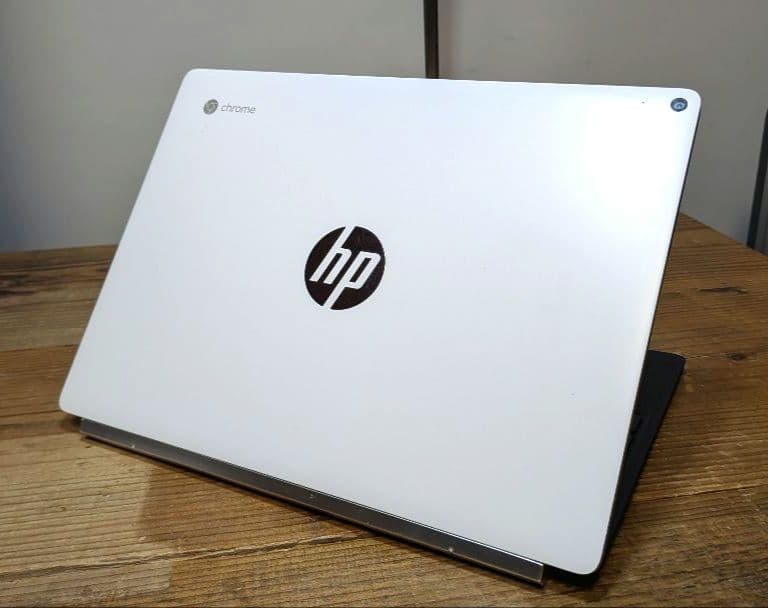 高性能HP Chromebook x2 12-f005TU　デタッチャブルタイプ