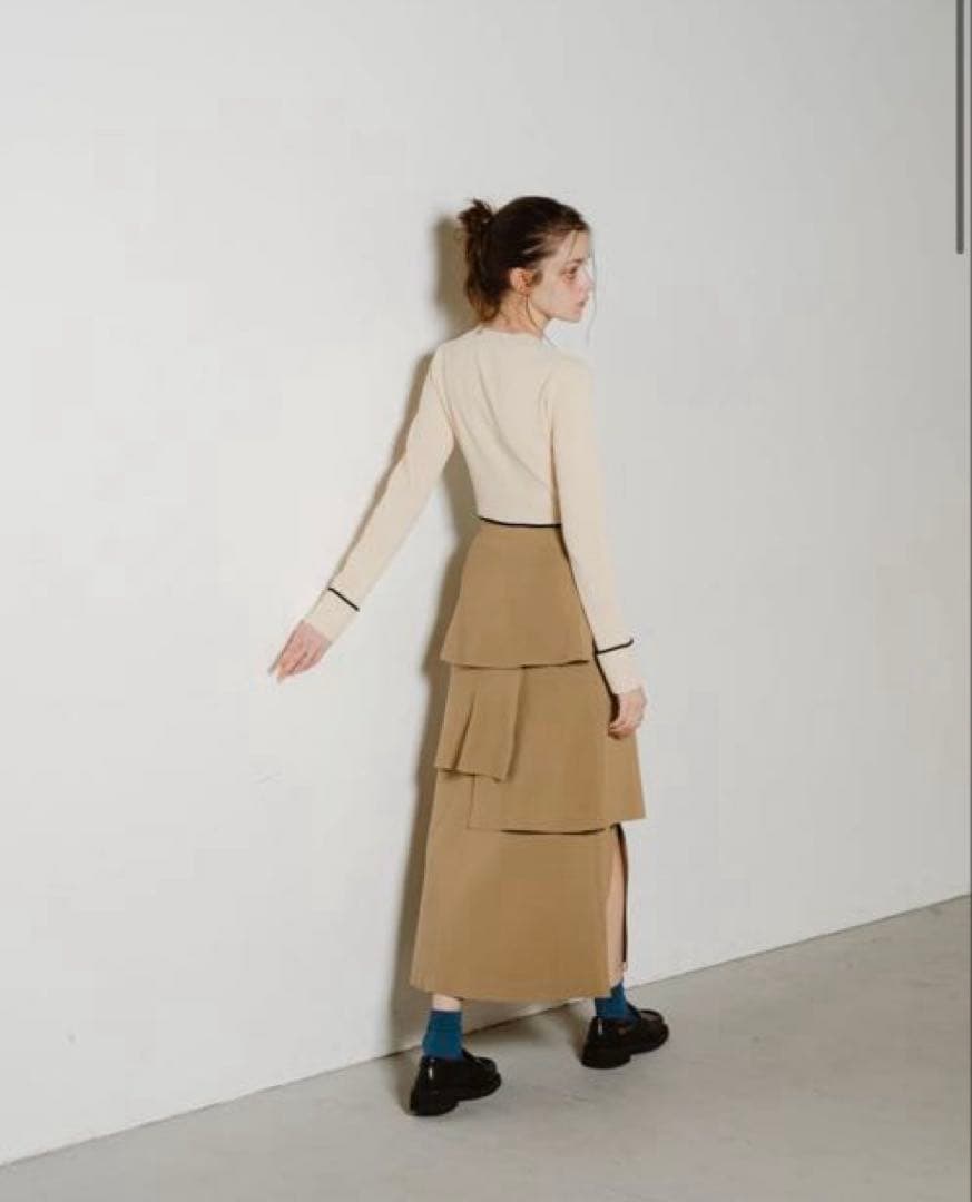 【大人気】PINUE ニットティアードスカート（BEIGE）
