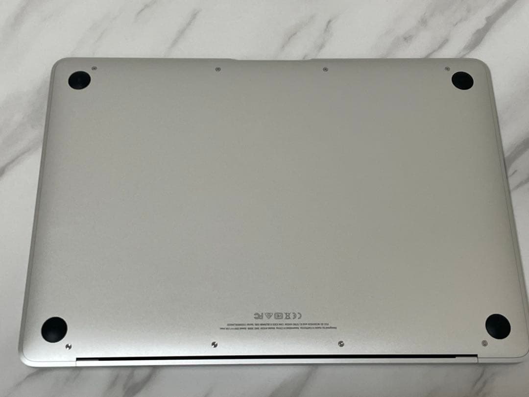 Apple MacBook 12インチ 2017