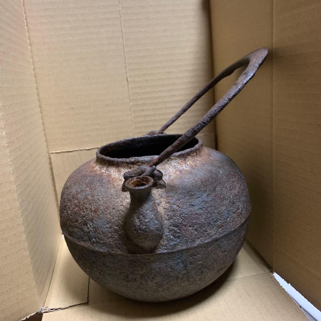 鉄瓶　蓋なし