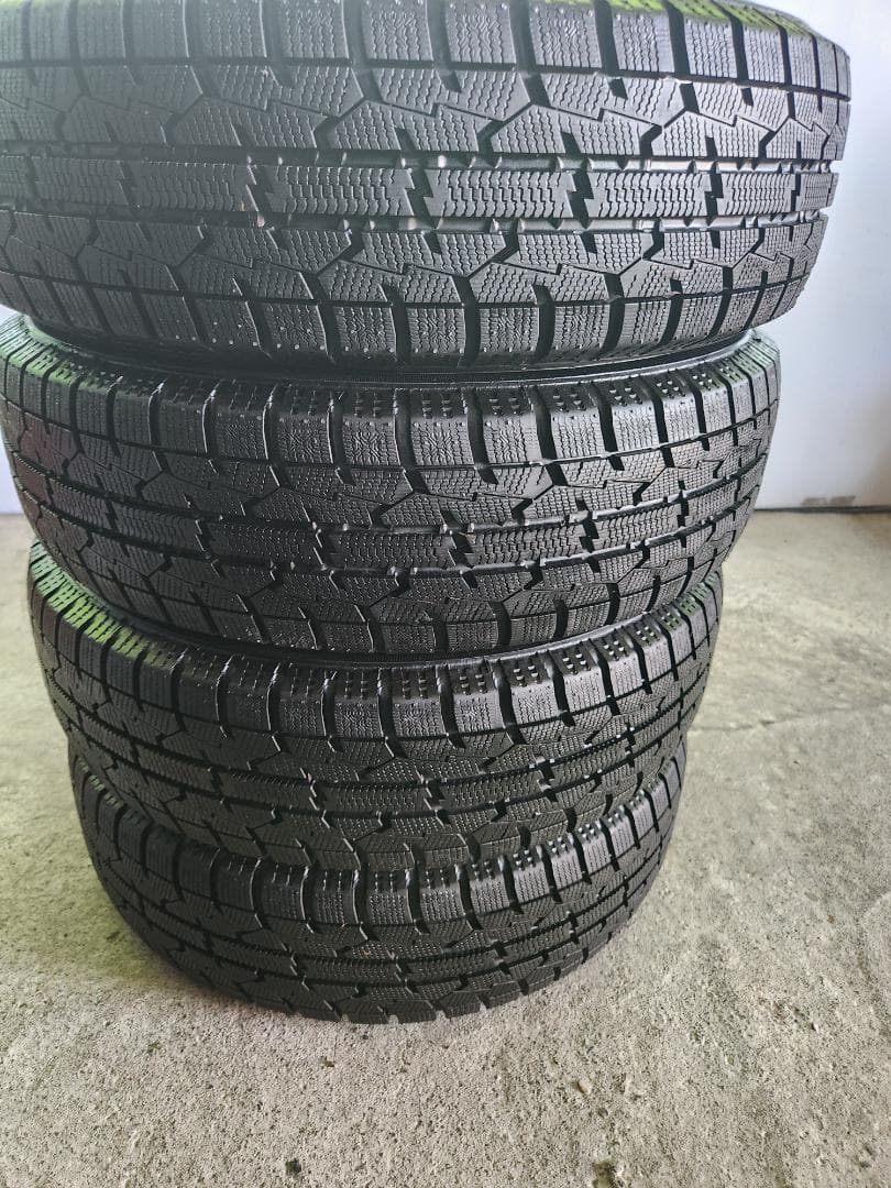 送料込☆2023年製 TOYOトーヨー タイヤ 165/70R14日本製☆4本
