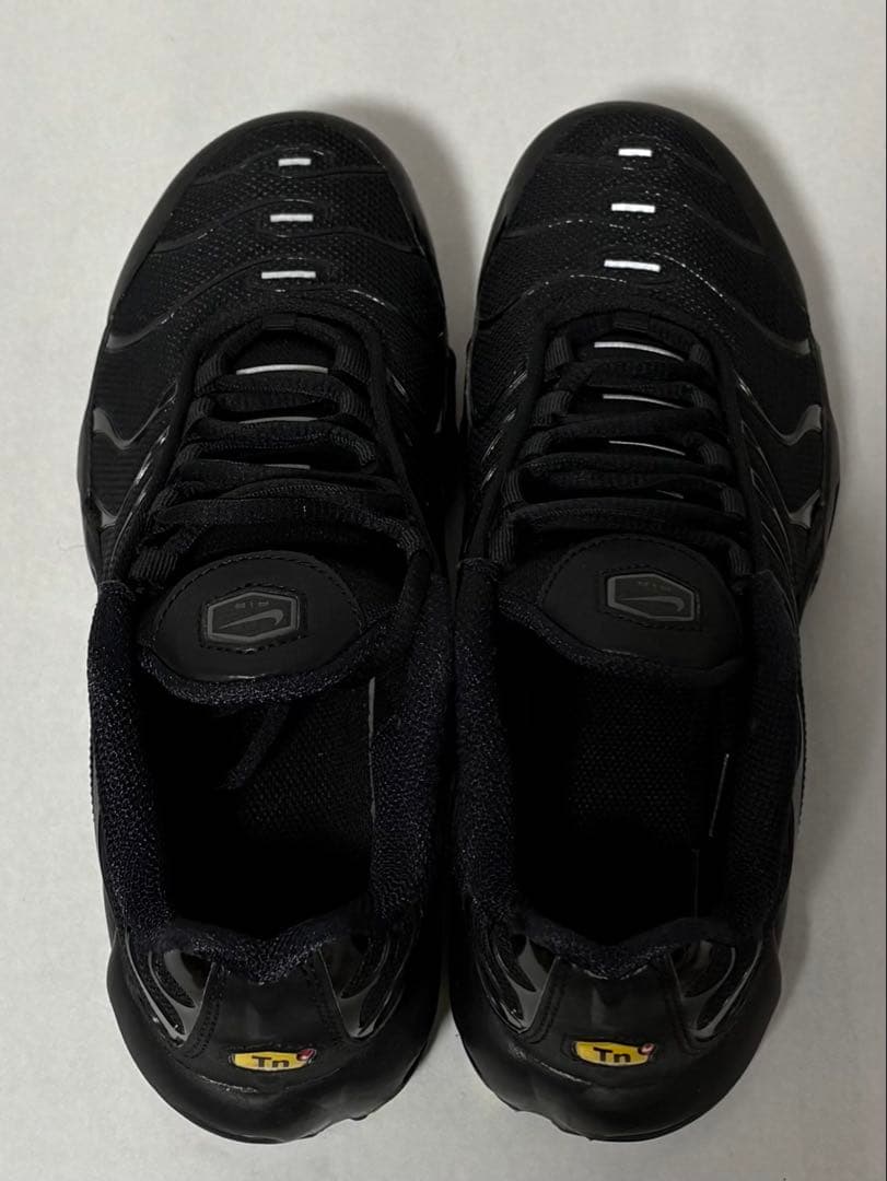 NIKE エアマックスプラス　ブラック　23.5㎝【中古品】