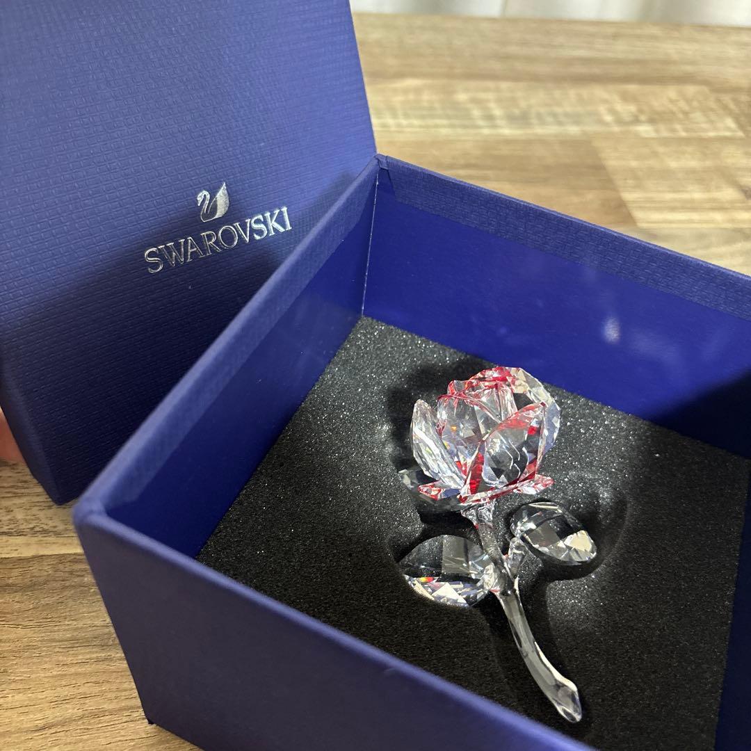 SWAROVSKI 薔薇の置物