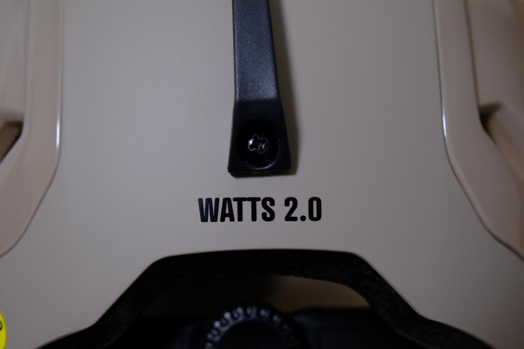 【状態良好】bern ヘルメット グレー　Mサイズ　スノーボード用