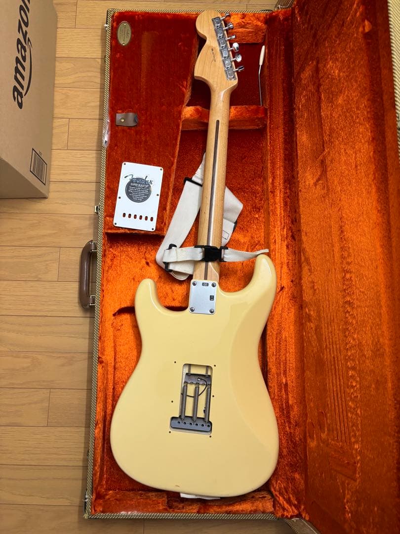 ギター Fender USA Yngwie Malmsteen Stratocaster