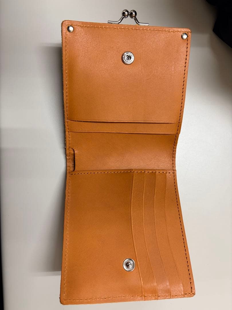 joli 外がま口の二つ折財布2 ブラウン