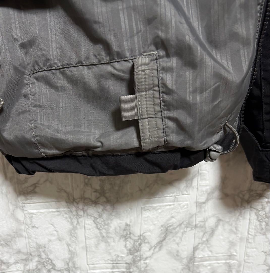 BURTONバートン　スノボジャケット　スキーウェア　メンズ　XL