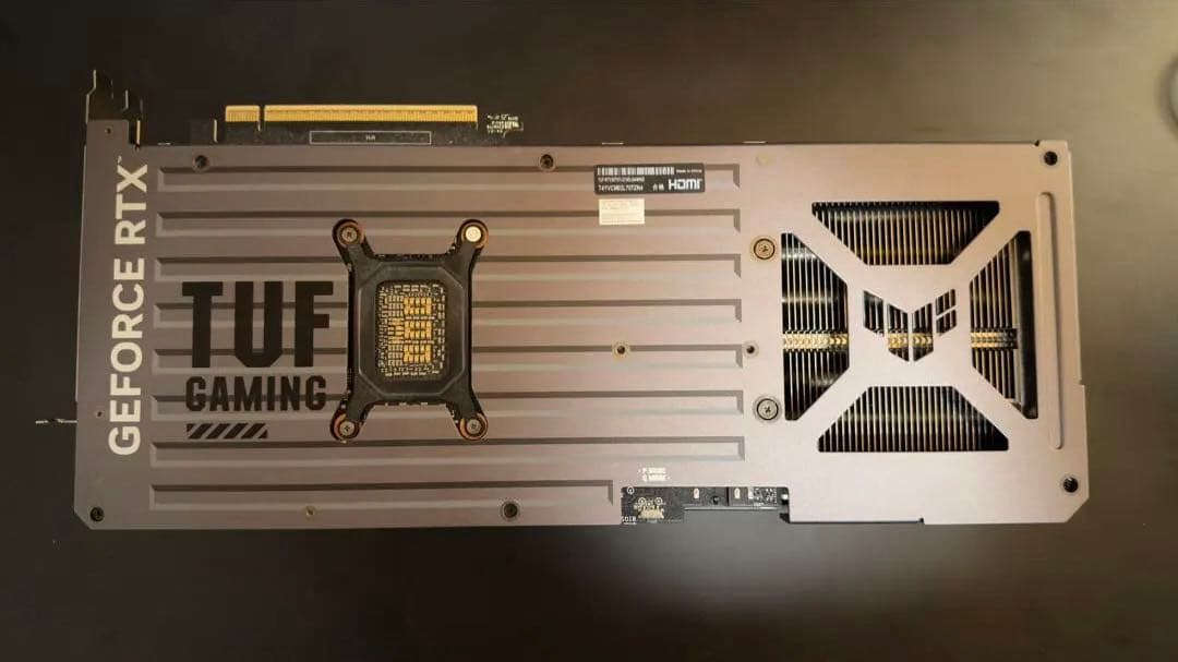 グラフィックボード・グラボ・ビデオカード ASUS TUF RTX 5070Ti 16G