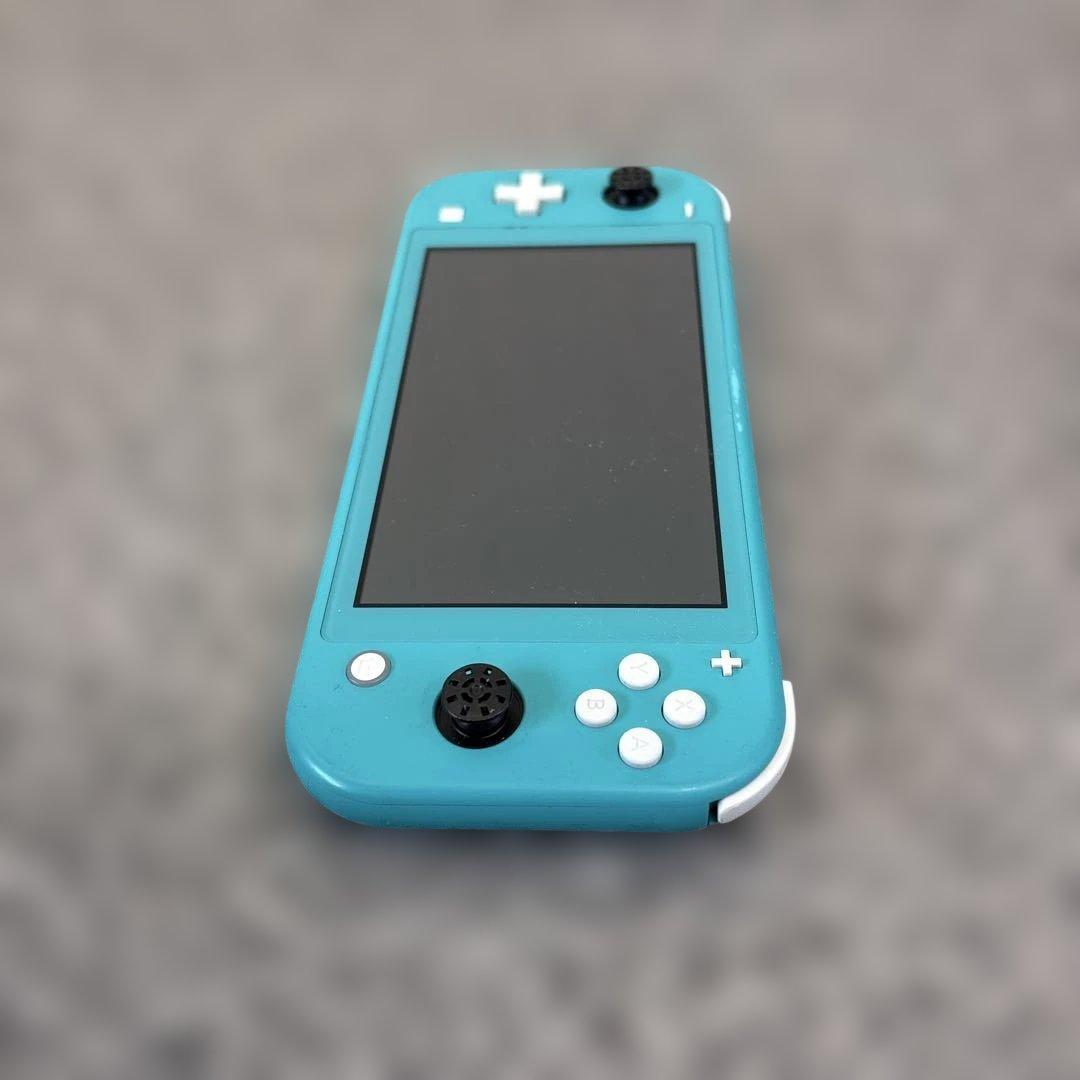 ニンテンドー　Switchライト本体　▪︎電源はOK ★ジャンク品