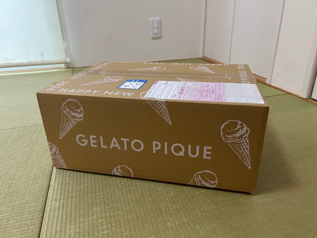 新品未開封　GELATO PIQUE HAPPY BOX 2026 <B>
