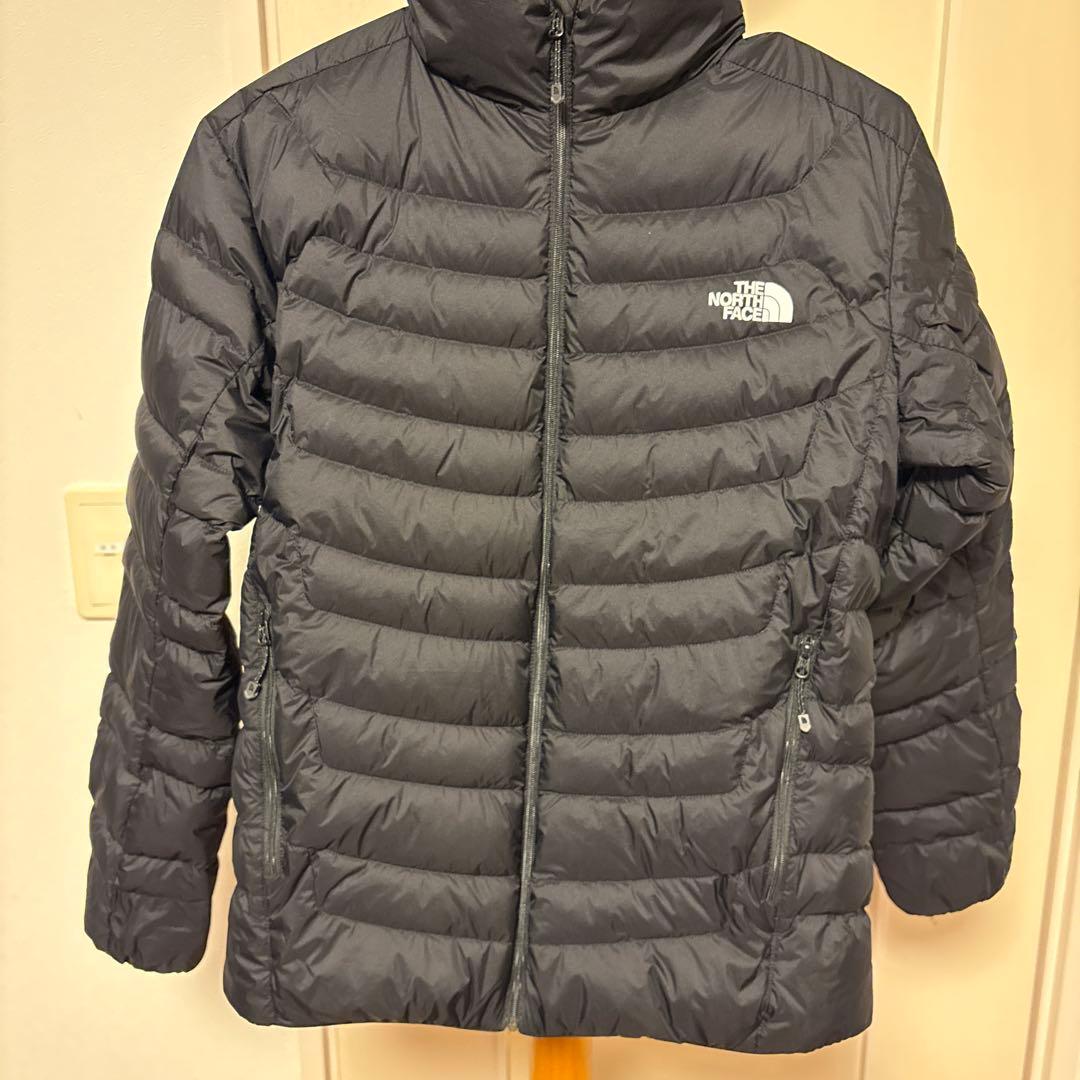 美品⭐︎THE NORTH FACE サンダーラウンドネックライトダウンジャケット